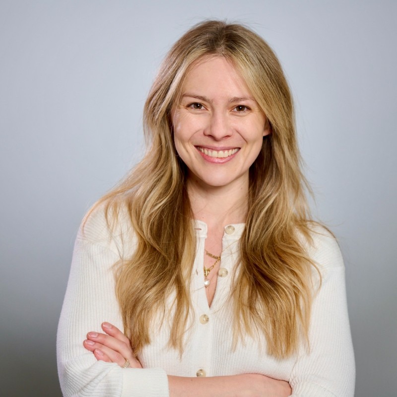 Software dashboard showing sustainability metrics including energy use, emissions trend, and goal progress